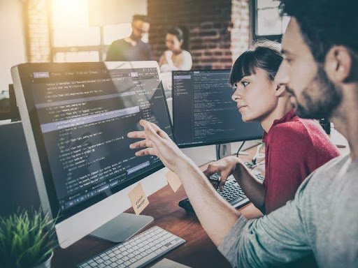 Quantum Computing Communities