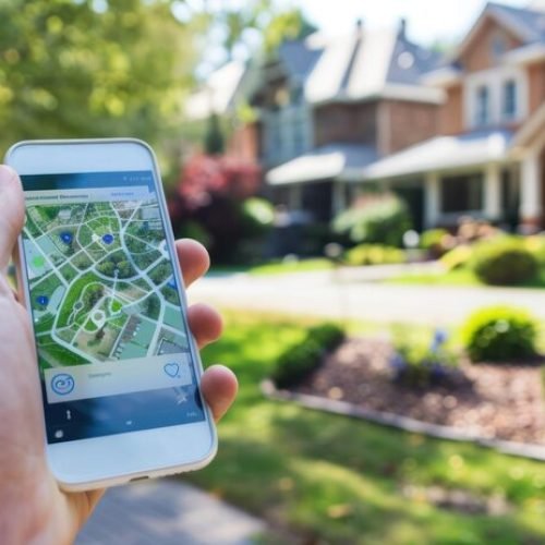 Optimizing Real Estate Sales with GPS Tracking and Smart Reporting
