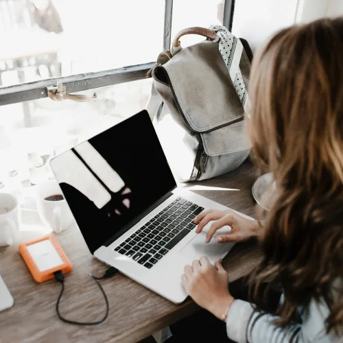 How Techno-Savvy Founders Use Social Media Platforms for Promoting Crypto Borrowing Platforms