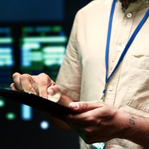 Key Steps to Launching a Profitable Web Hosting Business